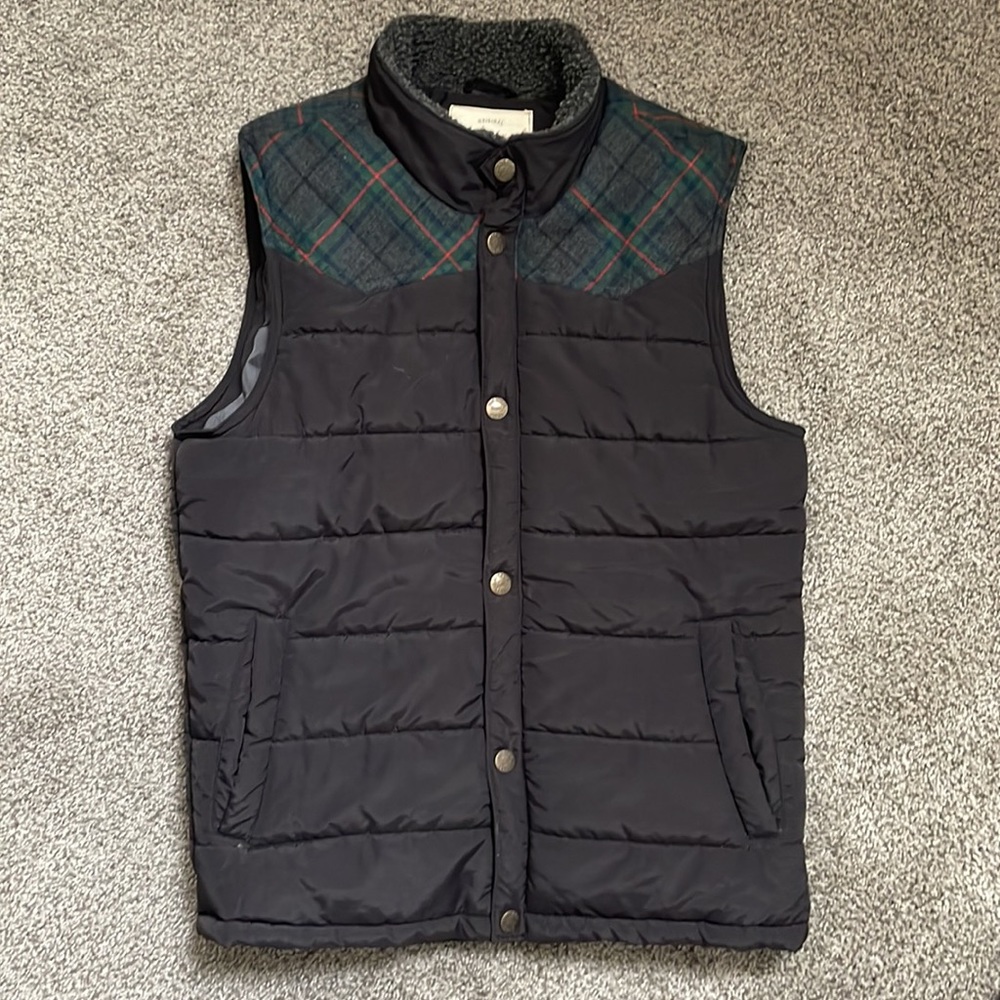 Weatherproof Vest - Picture 4 of 4